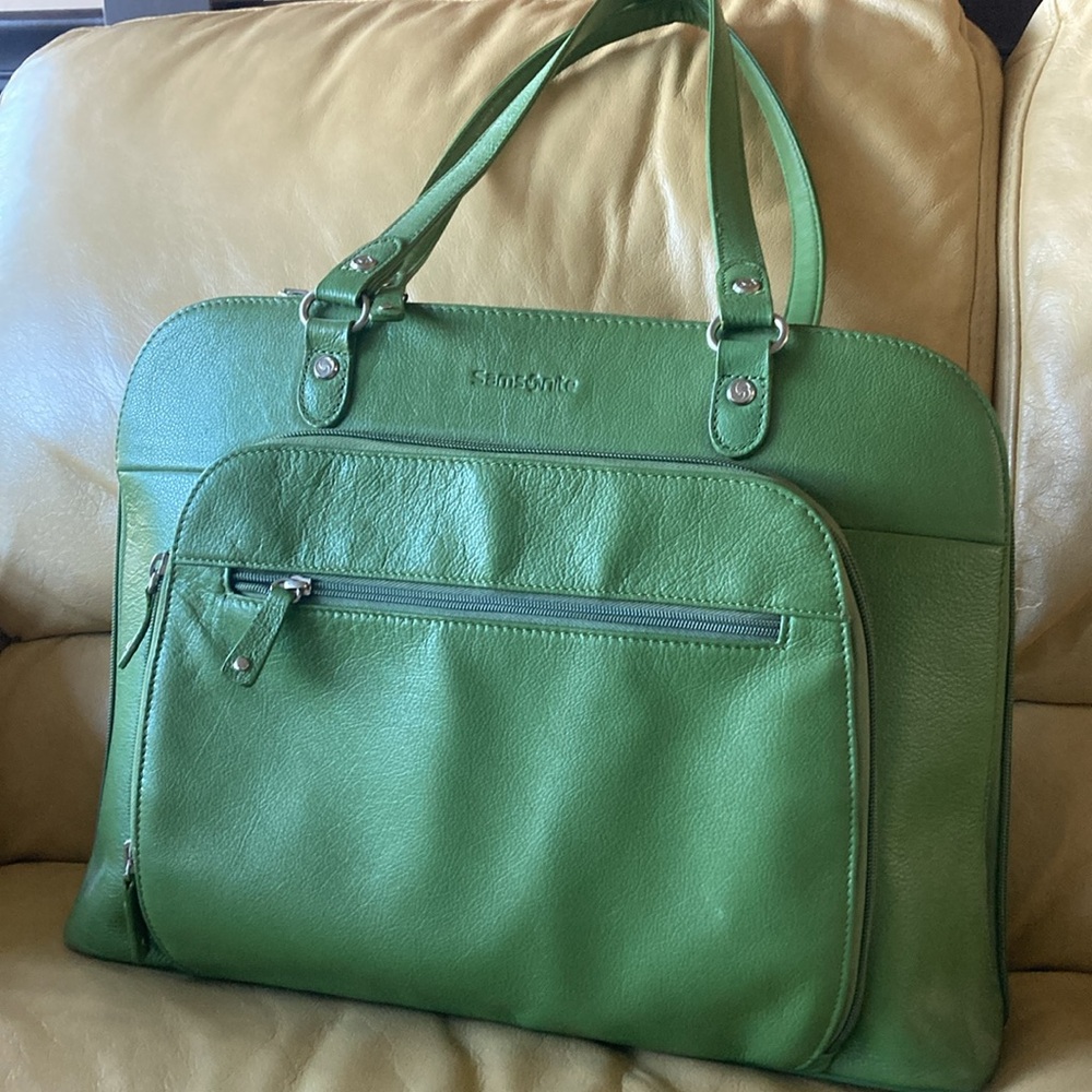 Women’s Samsonite laptop bag